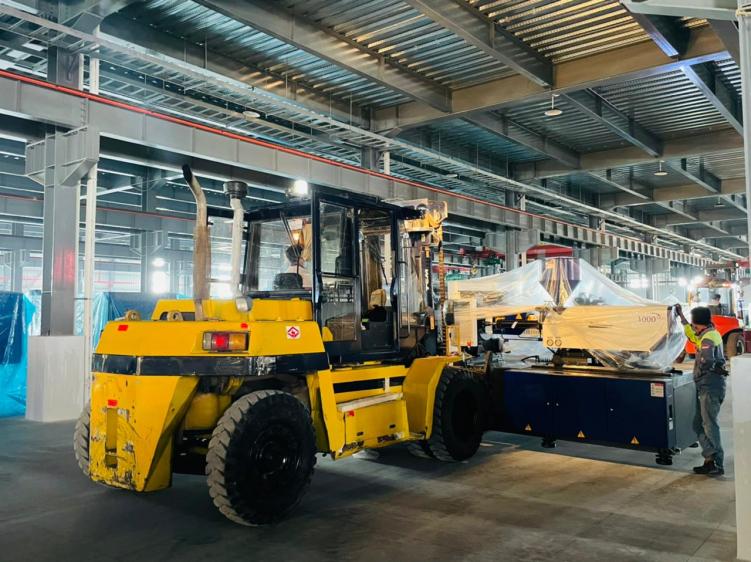 Rental Forklift di Semarang Paling lengkap - CV. Sakti Trans Nusantara