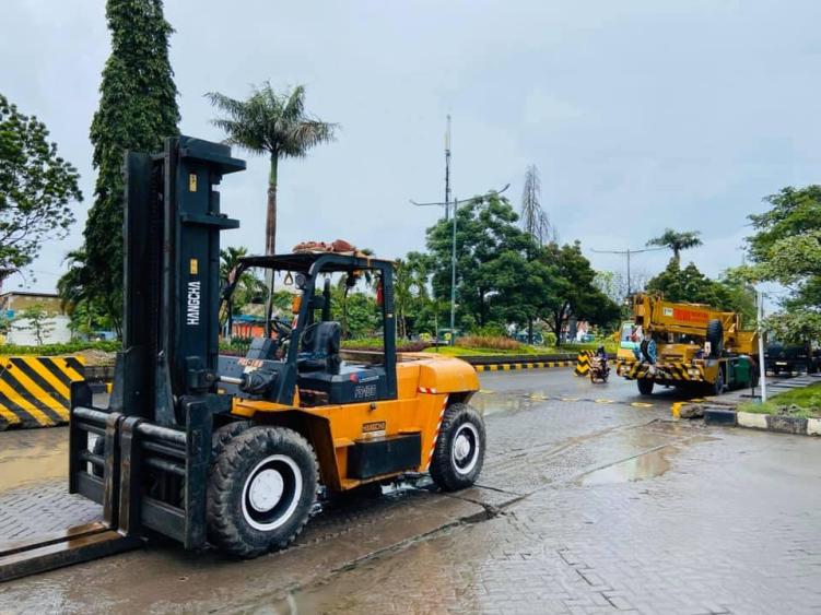 Rental Forklift Semarang Berbagai Jenis untuk Segala Keperluan Idustrial - CV. Sakti Trans Nusantara