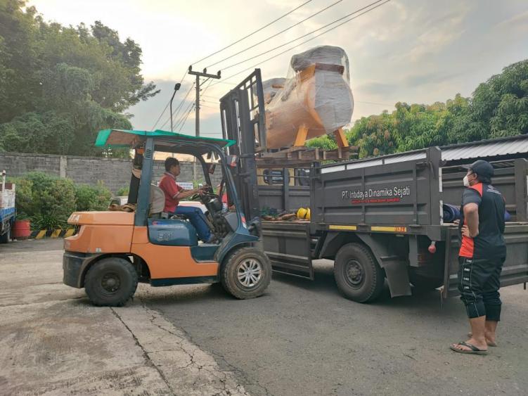 Rental Forklift Semarang, Langkah Terbaik Buat Pekerjaan Menjadi Mudah - CV. Sakti Trans Nusantara