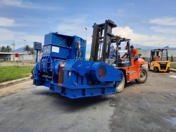 Rental Forklift Semarang Terpercaya Berbagai Ukuran Sesuai Kebutuhan - CV. Sakti Trans Nusantara