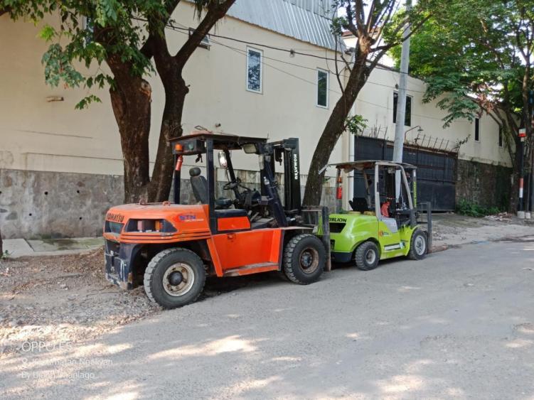 Sewa Forklift Semarang, Dapatkan Penawaran Terbaik - CV. Sakti Trans Nusantara
