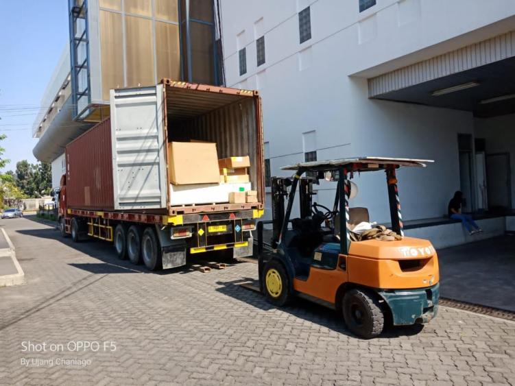 Sewa Sewa Forklift Semarang, Didukung Operator Ahli dan Berpengalamana Forklift Semarang, Didukung Operator Ahli dan Berpengalaman - CV. Sakti Trans Nusantara